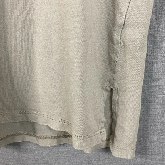 Aerie Women’s Beige Distressed ‘Castaway’ Graphic Tank Top Size Extra Small - Picture 4 of 7